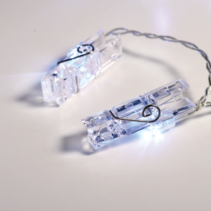 X062021332 ^ "PLASTIC CLIPS" 20LED ΛΑΜΠΑΚ ΣΕΙΡΑ ΜΠΑΤΑΡ.(3xAA)&ΧΡΟΝΟΔΙΑΚ (6ΟΝ/18OFF) ΨΥΧΡΟ ΛΕΥΚΟ IP20 285+30cm